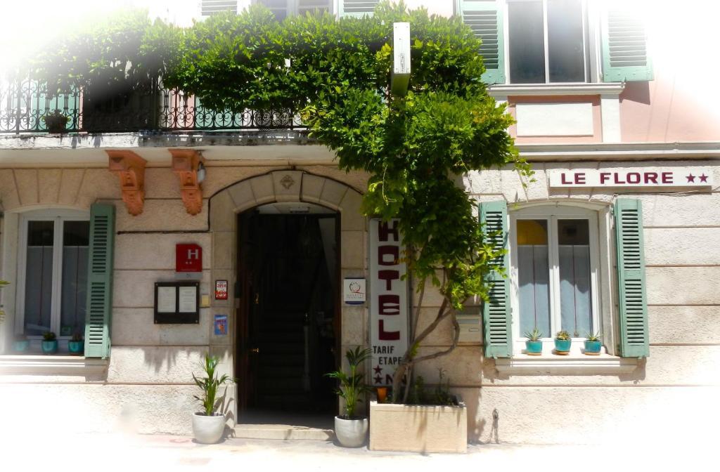 Hotel Le Flore Fréjus Zewnętrze zdjęcie