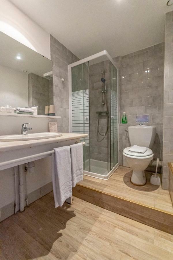Hotel Le Flore Fréjus Zewnętrze zdjęcie